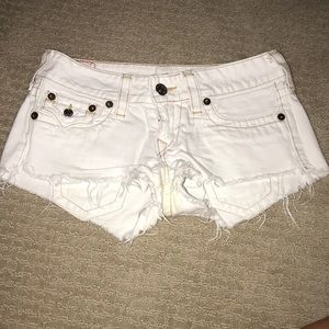 True religion white short shorts